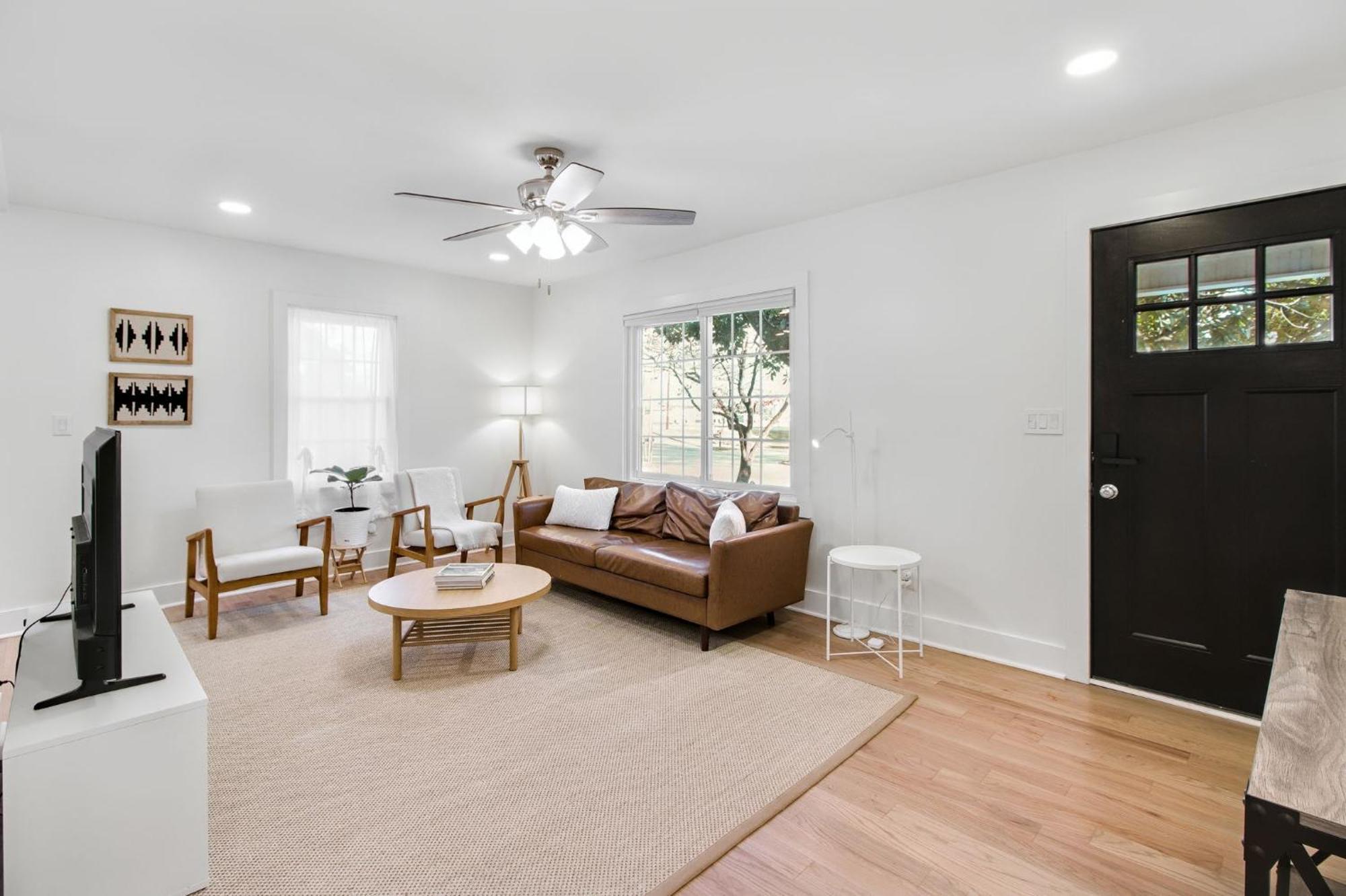 Holiday home Experience Local Living In Chamblee *